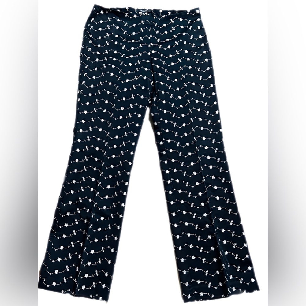 KAREN KANE LIFESTYLE 
Piper Ankle Floral Embroidered Pants NWOT sz 10